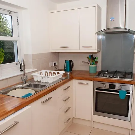 Stylish And Cosy Townhouse - Free Parking Μπρίστολ